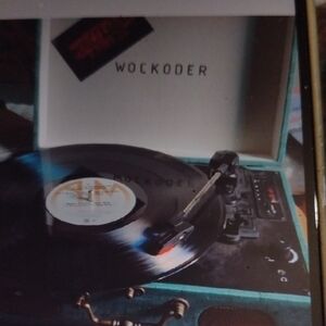 Teal Portable Record Player - Vintage-Style Turntable